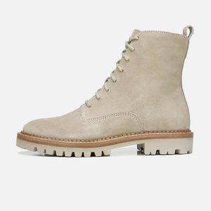 SOLD. VINCE. Cabría Suede Lug Boot